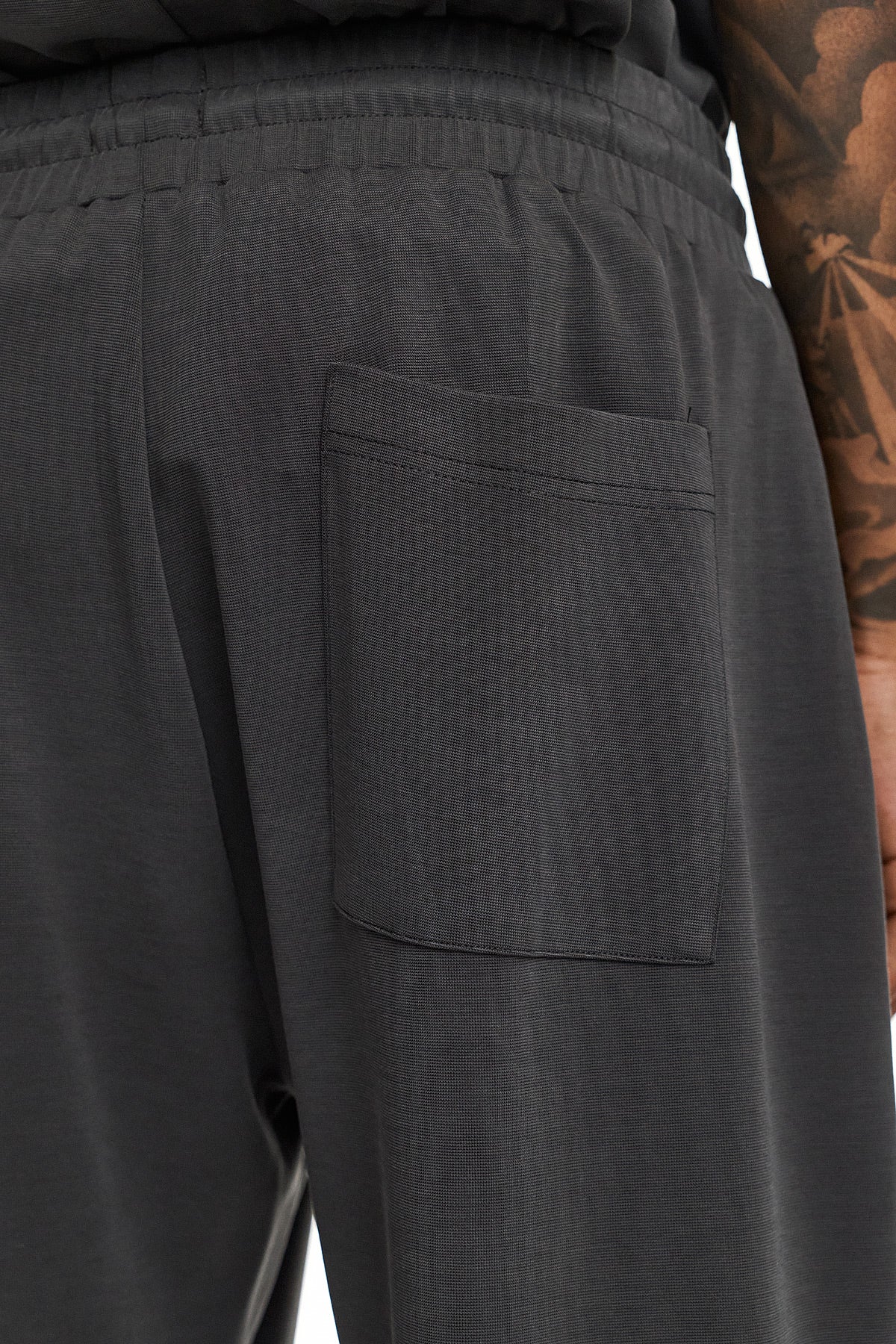 SEN Relaxed Pants – Anthracite