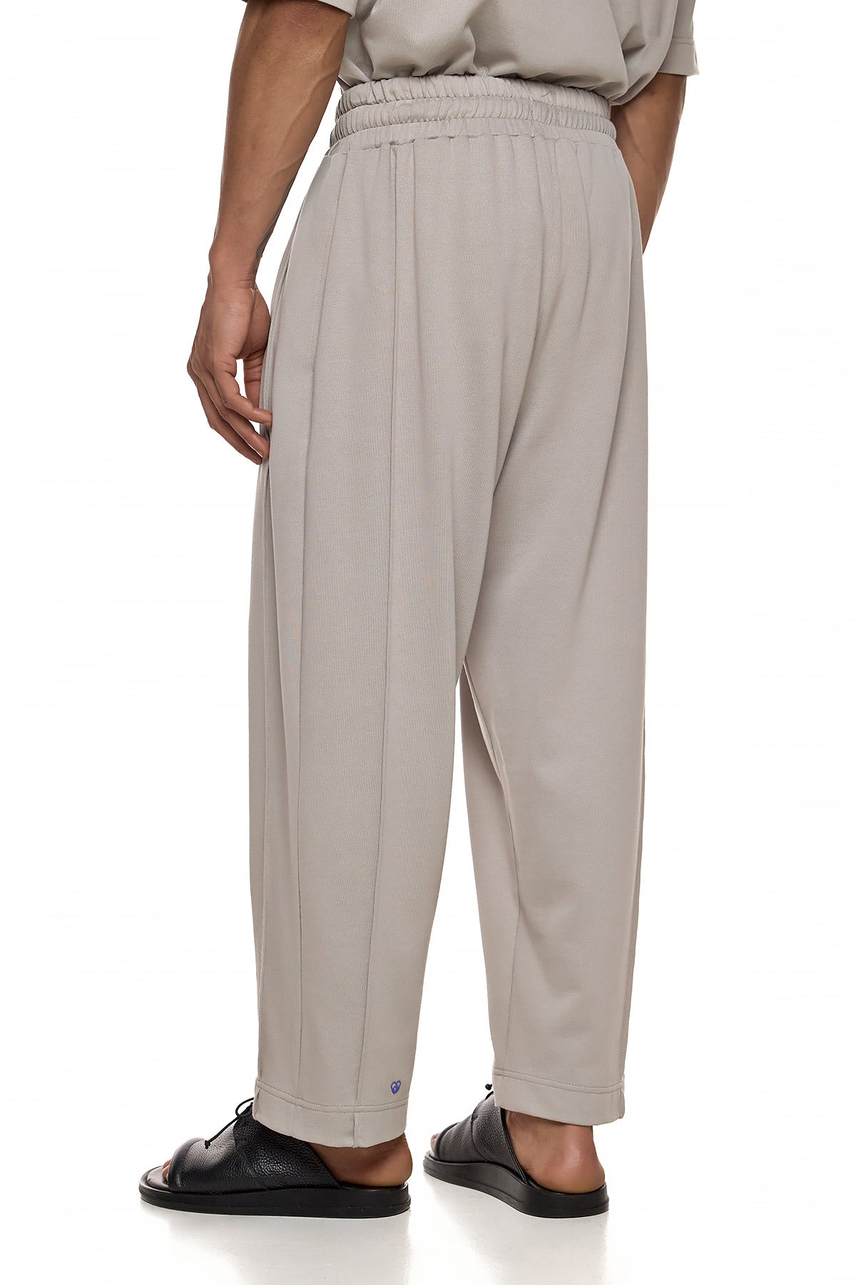 Relaxed Drawstring Trousers with Embroidered Detail – AMATERU