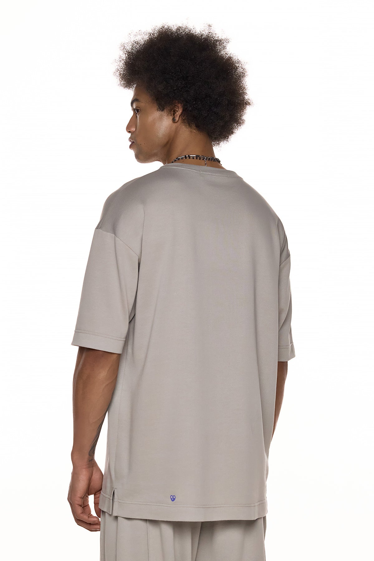 Oversized Logo T-Shirt – AMATERU