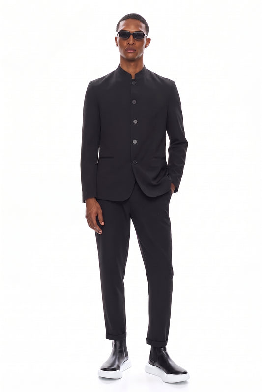 KUROHA Carrot Slim Trousers - Black