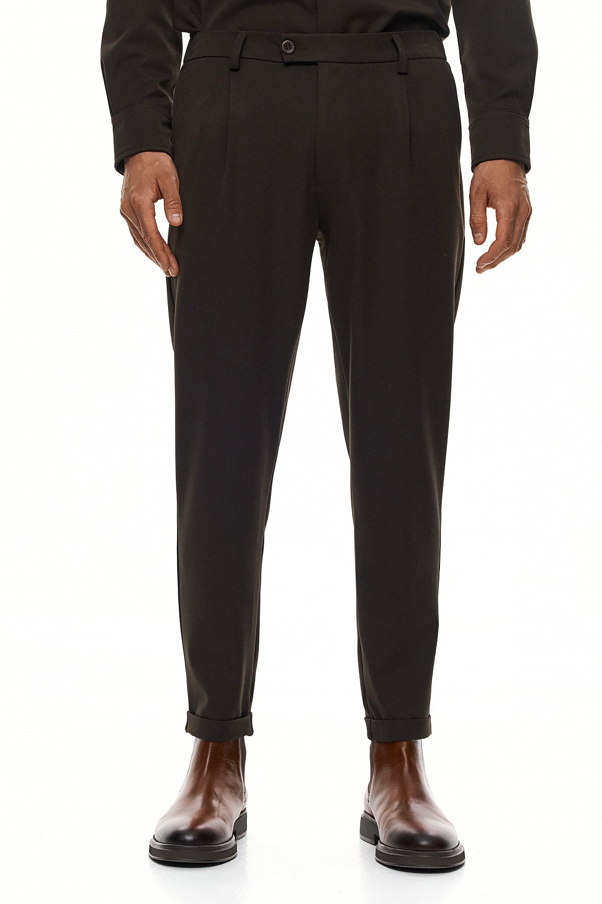SEIJAKU Tailored Trousers – Brown