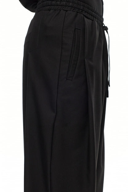 NAGI Relaxed Trousers – Black