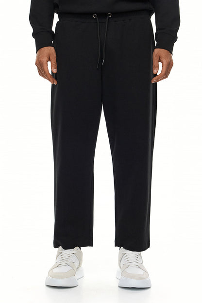 HIKARI Embossed Logo Sweatpants – Black