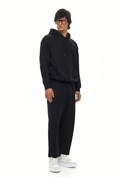 HIKARI Embossed Logo Sweatpants – Black