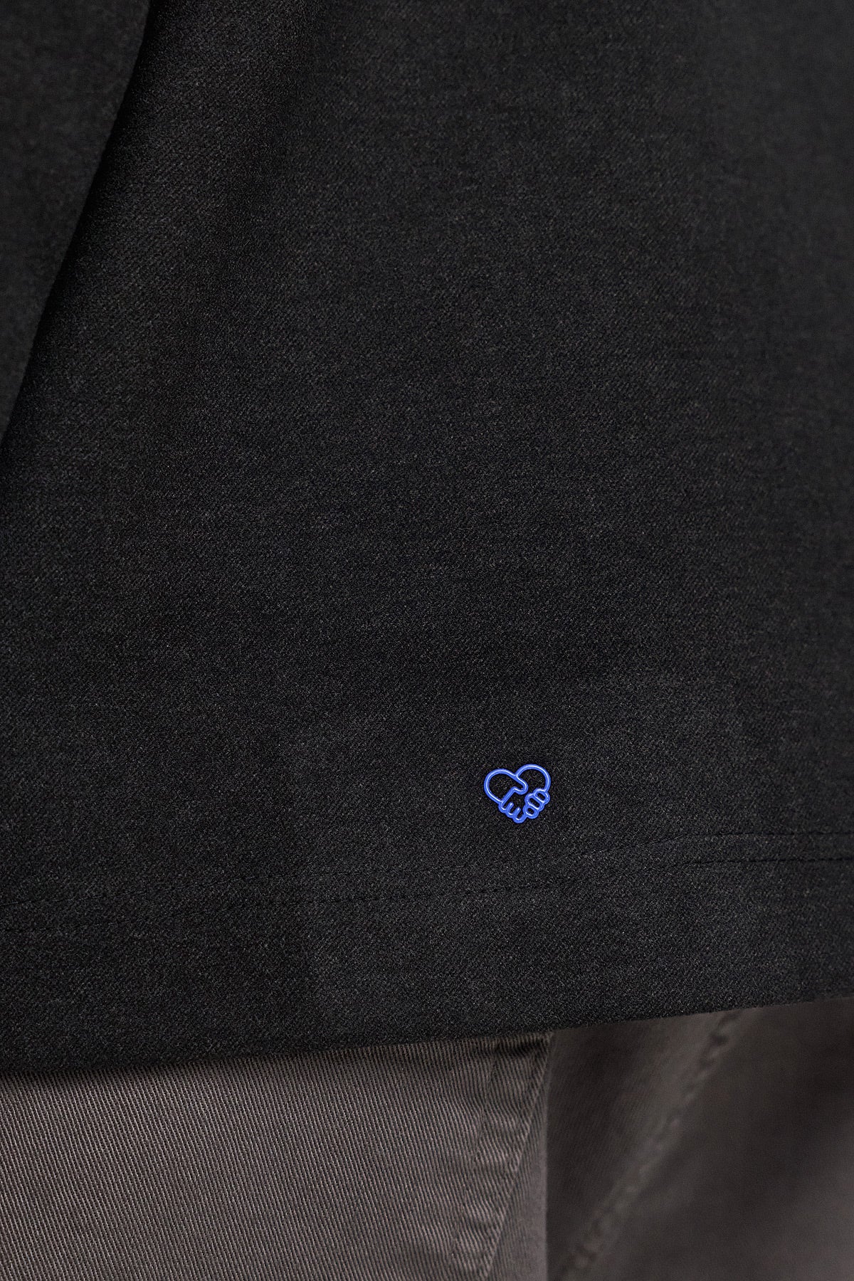 SHIN Half-Zip Sweatshirt – Anthracite
