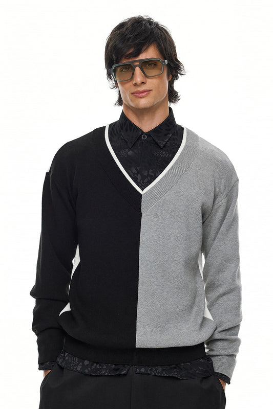 RUI Color Block V-Neck Sweater – Black / Grey / Ecru